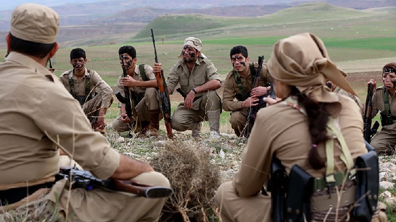 Hengaw: Di êrîsa pasdaran de 2 Pêsmergeyên Rojhilatê Kurdistanê sehîd bûn