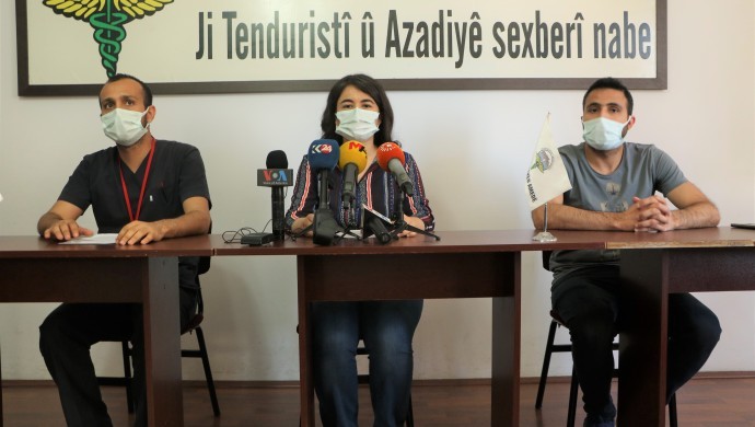 Rapora Odeya Bijîskên Diyarbekirê: Hejmara pêketiyên Covid-19 pistî meha Adarê 10 qat zêde bû