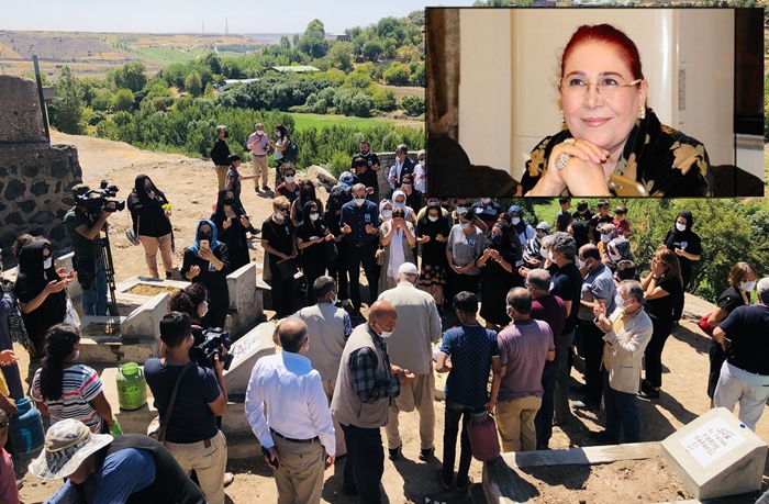 Cenazeyê Ferda Cemîloglu li Diyarbekirê bi merasîmekê hat vesartin