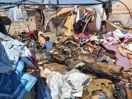 Idlib |  Agir bi çadirên koçberan ket: 20 malbatên koçber derbider bûn