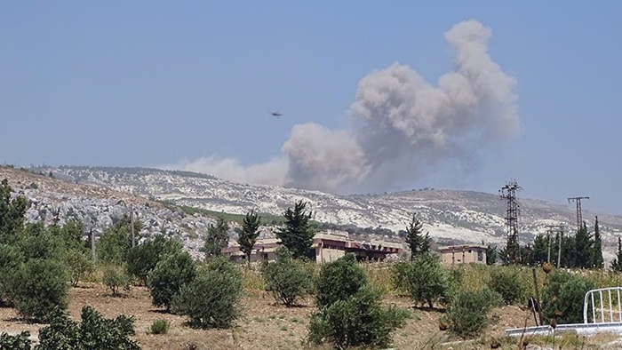 IDLIB | Balafirên rûsî herêmên artêsa Tirk û komên çekdar bombebaran kir