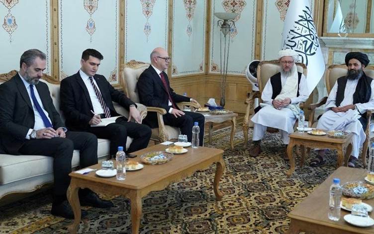 Sandeke fermî ya Tirkiyê bi berpirsên hikûmeta Talîbanê re civiya