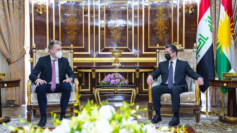 Serokwezîr Barzanî pêswazî li sandeke bilind a Awisturyayê kir