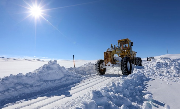 Li Bakurê Kurdistanê rêyên 914 navçe û gundan vebûn