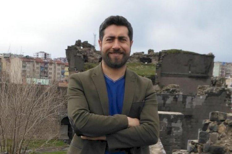 HEZKURD: Cara yekem Kurd bi înîsiyatîfa sivîl daxwaza mafê xwe yê rewa dike