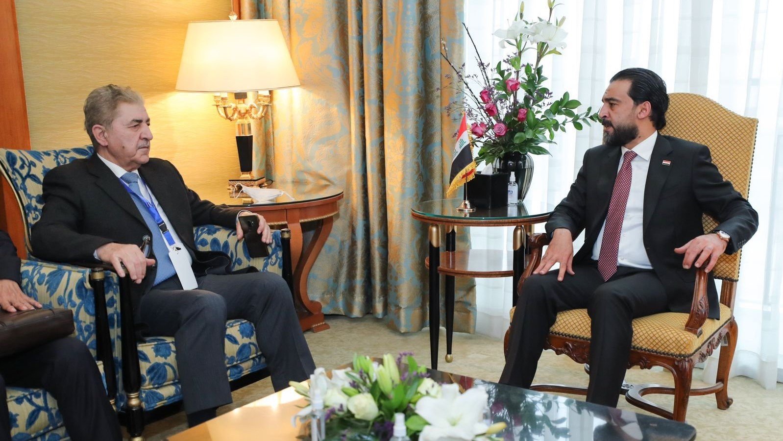 Helbûsî û cîgirê serokê parlamentoya Samê vekirina deriyên sînorên Iraq-Sûriyê gotûbêj kirin