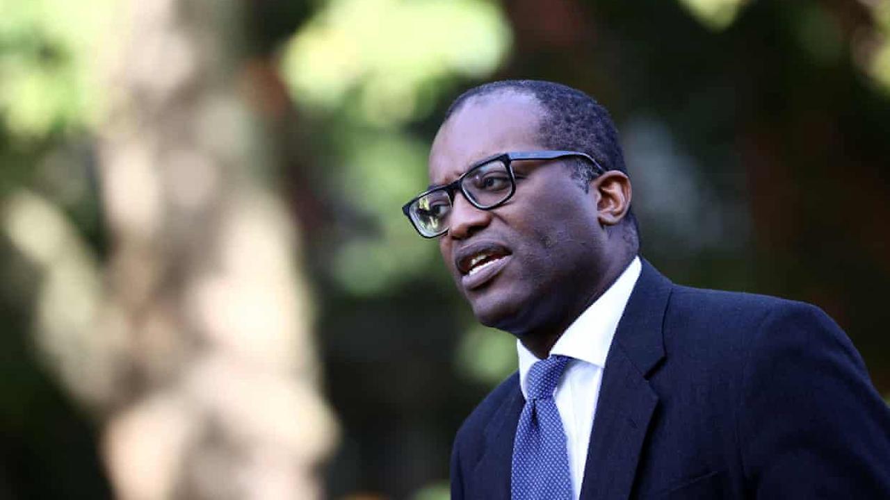 Îngîltere kirîna petrolê ya ji Rûsyayê kêm dike