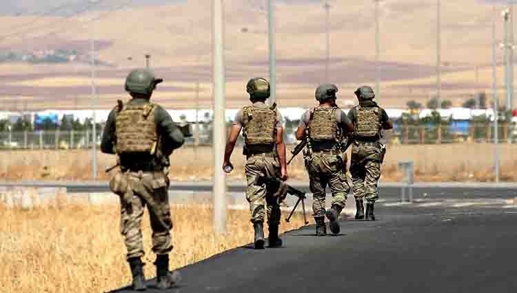 SOHR: Tirkiye 400 leskerên xwe yên li Idlibê disîne Herêma Kurdistanê