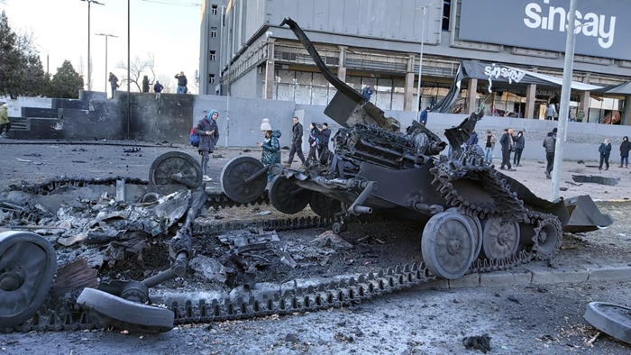 Wezareta Berevaniya Ûkrayna: 4.300 leskerên rûsî hatin kustin, 146 tank hatin ruxandin