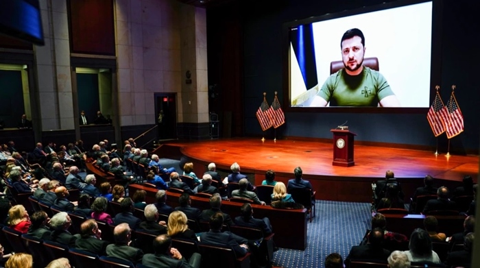 Zelensky ji Kongreya Amerîkayê re gotarek pêskes kir: Bang li Serok Biden bang dikim...