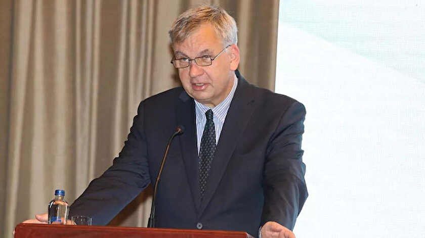 Wezareta karên derve bangî serkonsulê Tirkiyê yê li Almanya kir