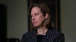 Dibe konsulxneya Amerîkayê heya dawiya gulanê here Kîevê