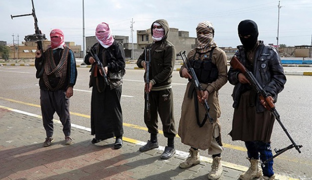 Terorîstên DAISê êrîsî hêzên Hesda Esayirî kirin