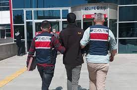 Bi gumana endamtiya PKK ê 3 kesan xistin binçav