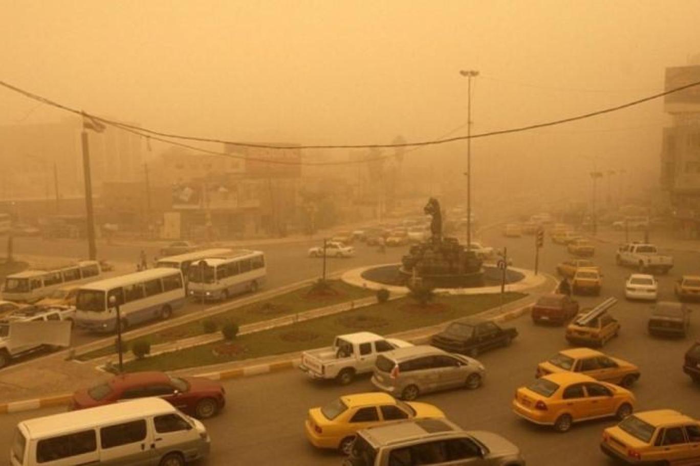 Li Iraqê ji ber pêleke din a tozbarînê gelek kes rakirin nexwesxaneyan