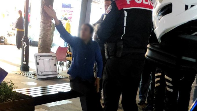 Tûrîsta ereb bi hinceta ku heqaret li Erdogan kiriye hat girtin