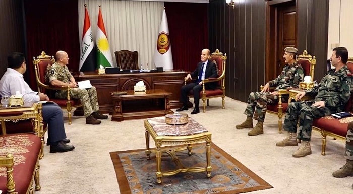 Wezîrê Pêsmerge ji bo xebat û dostaniya Pêsmerge spasiya Brîtanyayê kir