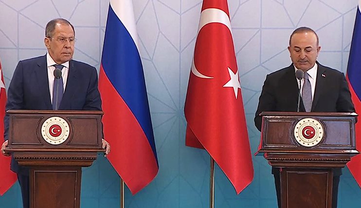 Ji Çavusoglu pistî civîna ligel Lavrov daxuyaniya operasyona ser Rojava...