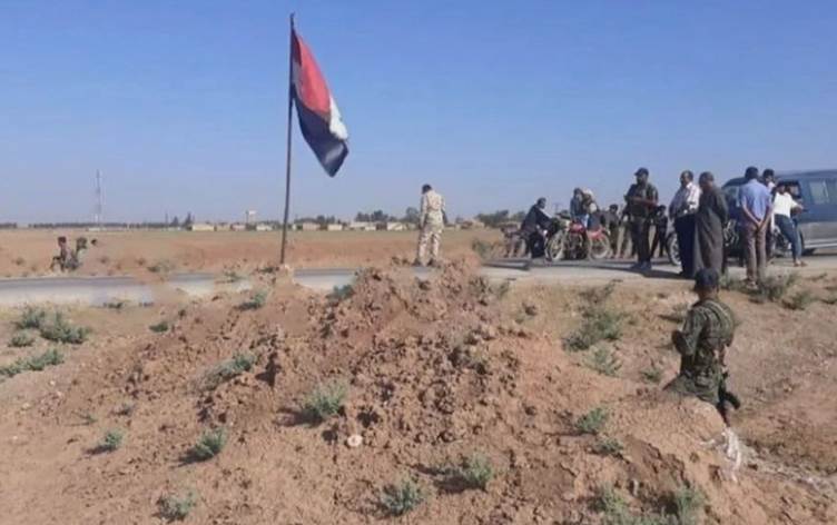 Li gundeki Qamîslo hêzên rejîmê nehistin konwoya Amerîkayê derbas bibe