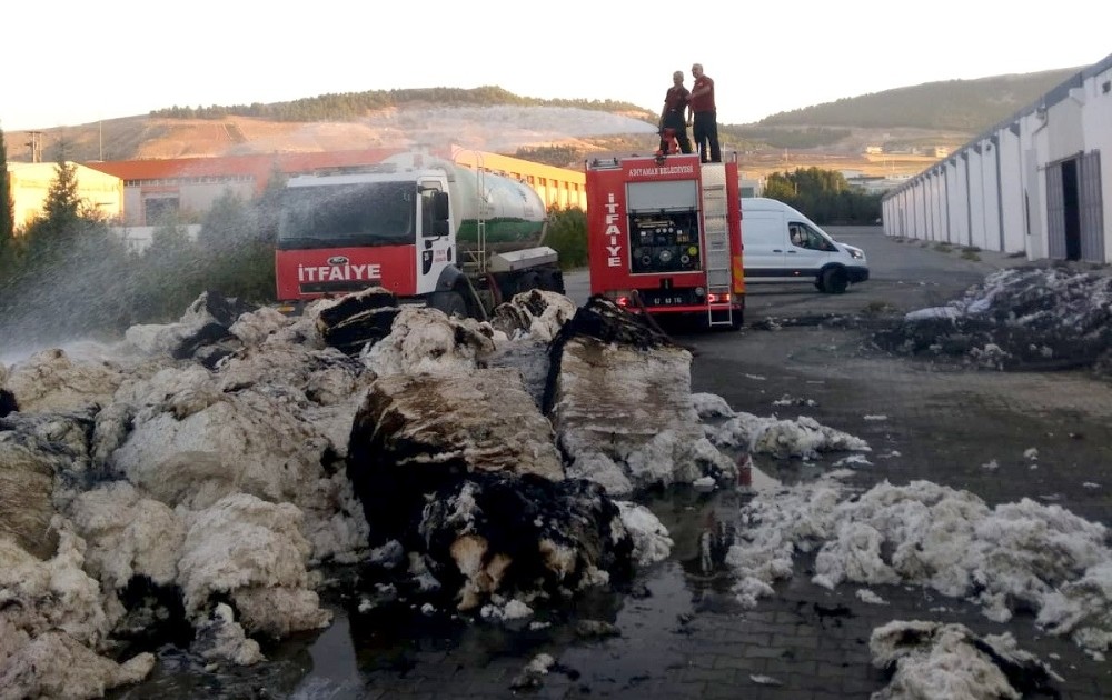 Mînîbusa karekerên demsale wergeriya: 14 birîndar
