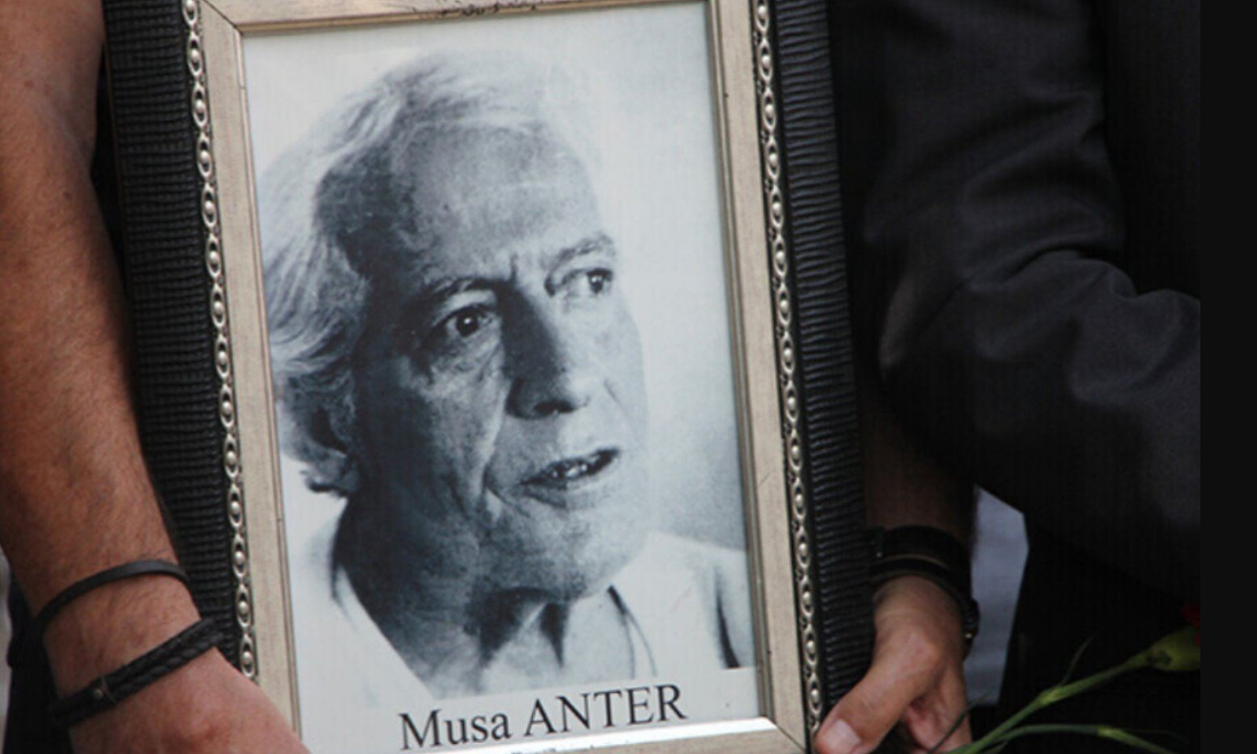 Doza rewsenbîrê Kurd Mûsa Anter, hat taloqkirin