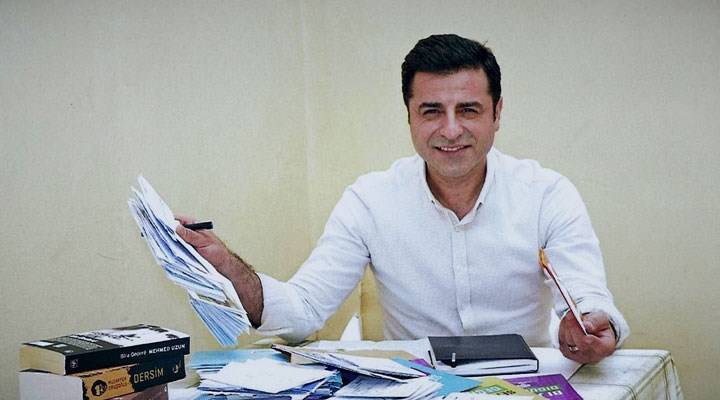 Demirtas bi hinceta heqaretkirina li serdozger, bi 2 sal û 6 mehan hat cezakirin