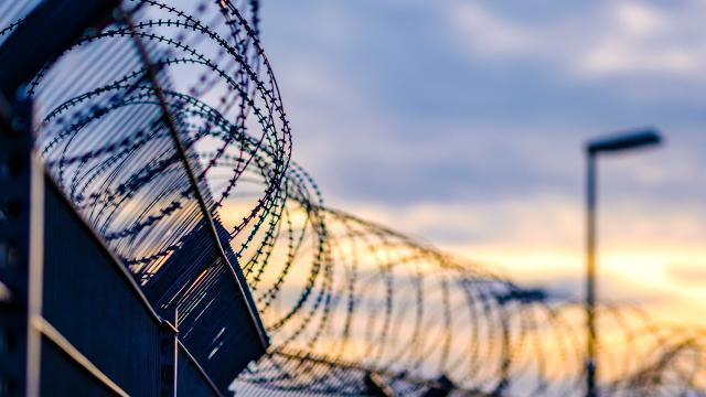 Li girtîgeheke Îranê serhildan: Kustî û birîndar hene…