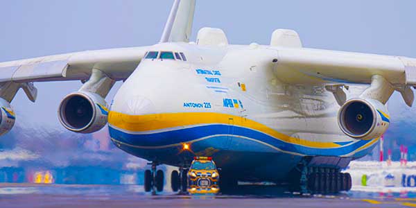 Amerîkayê dorpêçan danî ser balafirên Îranê yên kargoyê