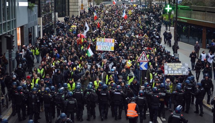 Li Fransayê êlekzer ji nû ve derketin kolanan