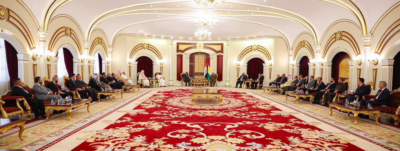 Serok Mesûd Barzanî bi Mîrê Êzîdiyan û Meclisa Rûhanî re civiya