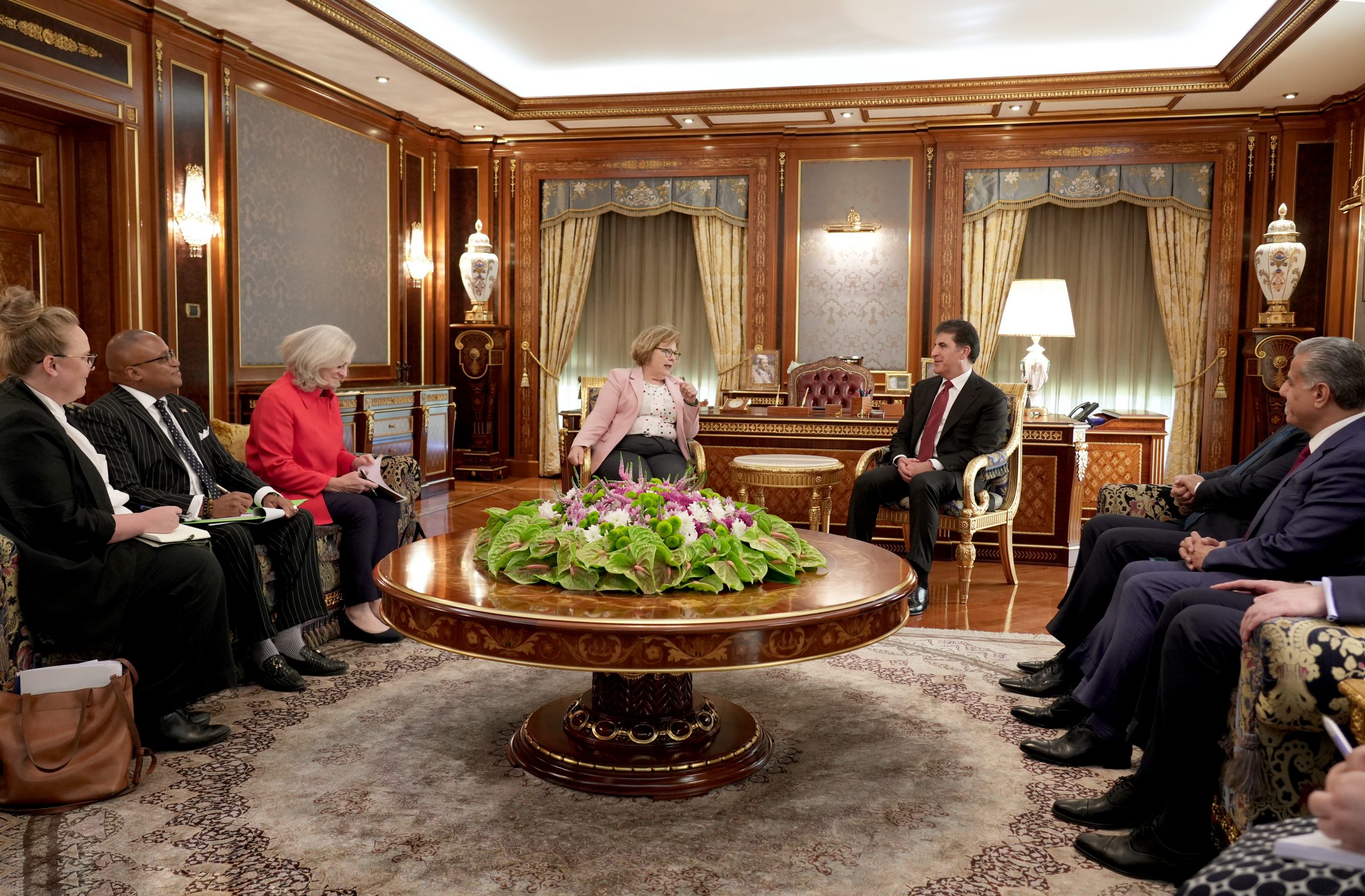 Nêçîrvan Barzanî bi heyeta Amerîka re civiya