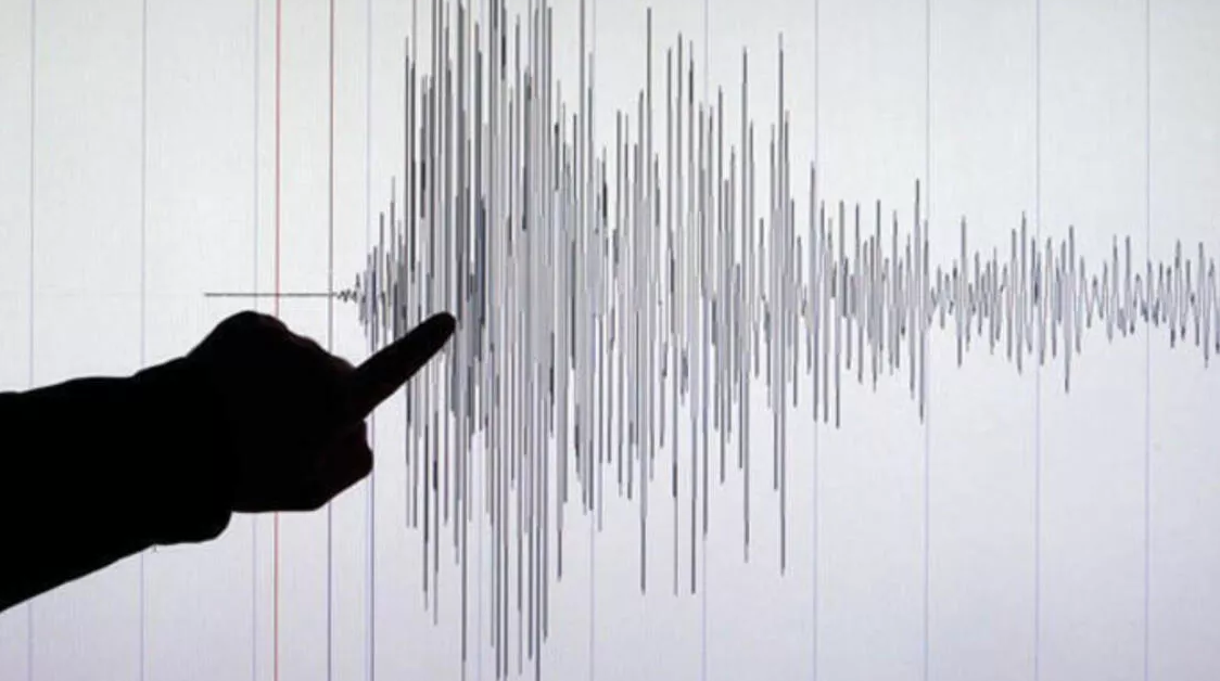 Cîhan diheje: Ev car li wî welatî erdhejeke mezin çêbû!