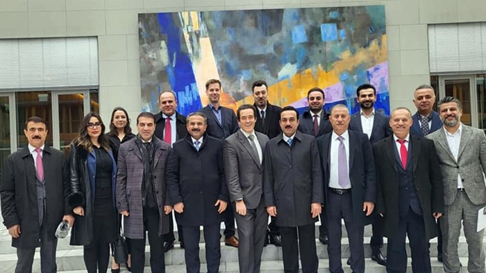 Sanda Kurdistanê li Berlînê bi Odeya Bazirganiya Almanya re civiya