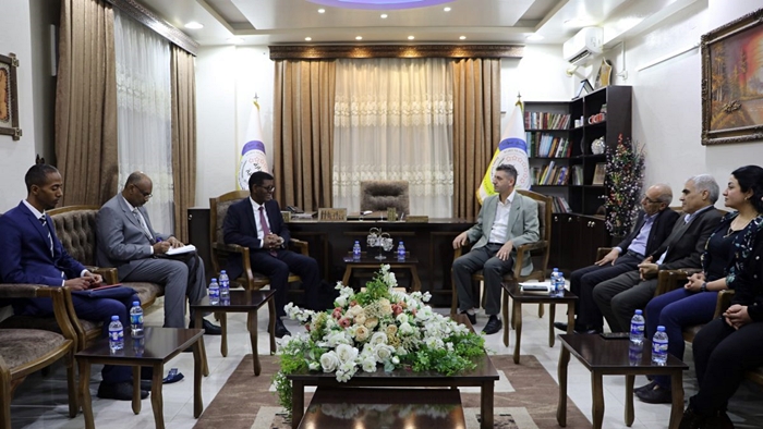 Rêveberiya Rojava 2 jin û 3 zarokên DAISê radestî Sûdanê kir