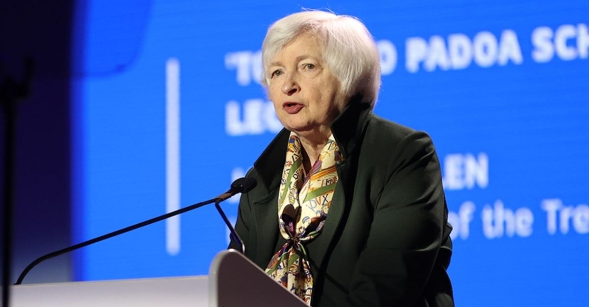 Wezîra Xezînê ya Amerîkayê seredana Ûkraynayê kir