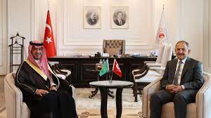 Wezîrê bajarvaniyê Özhaseki: Zerara maddî ya erdhejê 100 mîlyar dolar e