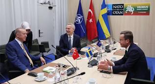 Erdogan: “Eger hun pêsiya me ya Yekîtiya Awrûpayê vekin, em ê jî endamtiya Îsveçê qebûl bikin”