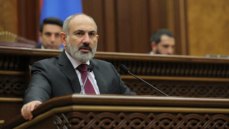 Serokwezîrê Ermenistanê Nikol Pasinyan tevlî merasima sondxwarina Tayip Erdogan dibe