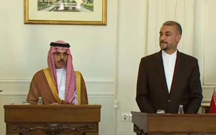 Wezîrê karên derve yê Erebistanê pistî 7 salan seredana Tehranê kir