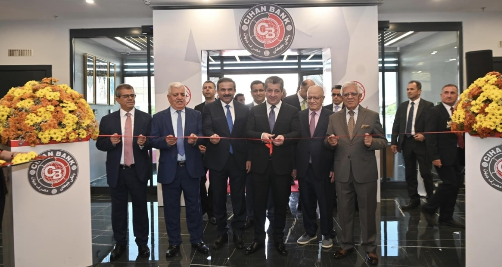 Serokwezîr Barzanî, saxeke banka cîhanî ya li Hewlêrê vekir