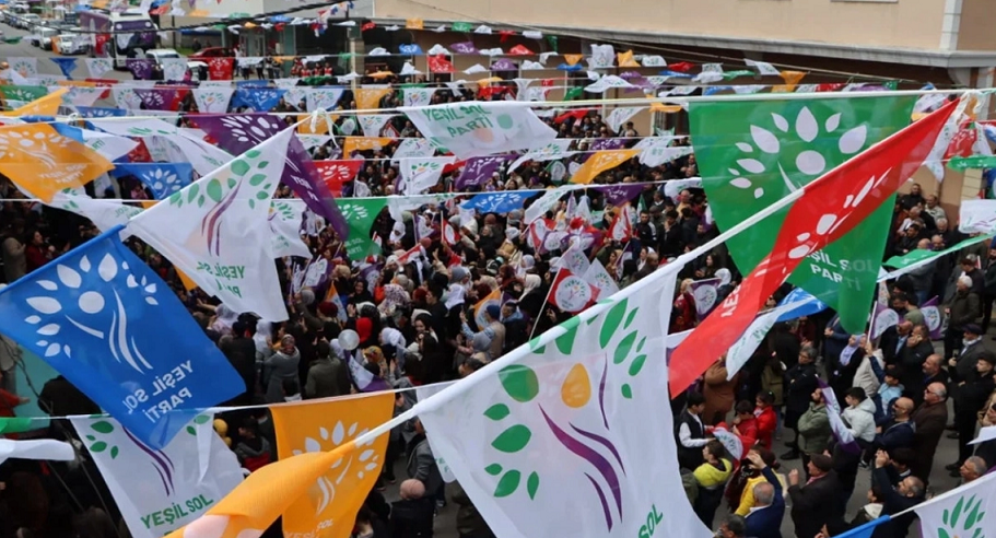 Partiya Çep a Kesk, li 12 bajaran li pês e