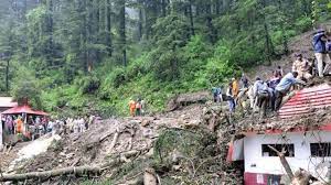 Ji ber baranê rewsa Hindistanê xerabe: 50 mirî