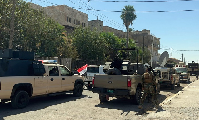 Hêzên Iraqê ji taxên Kerkûkê yên Kurdan vekisiyan