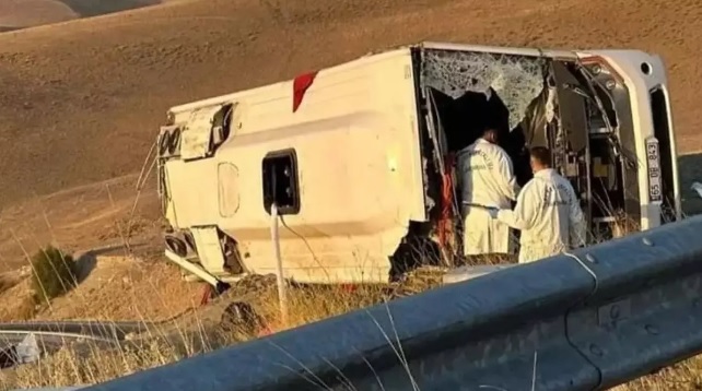 Li Wanê otobûsek wergeriya: 5 mirî, 35 birîndar