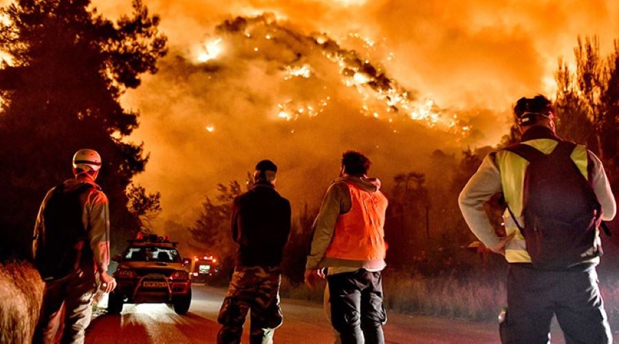 Wî welatî, ji ber sewatan deriyê xwe yê sînorî girt