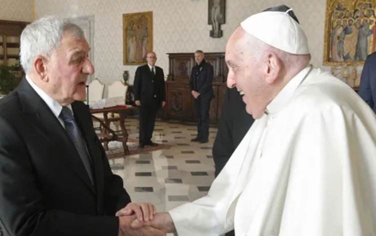 Serokkomarê Iraqê Resid bi Papa Franciscus re hevdîtin kir