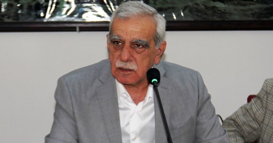 Ahmet Turk: Kurd ji ber lêgerîna mafên xwe, wekî ‘terorîst’ tên nîsandan