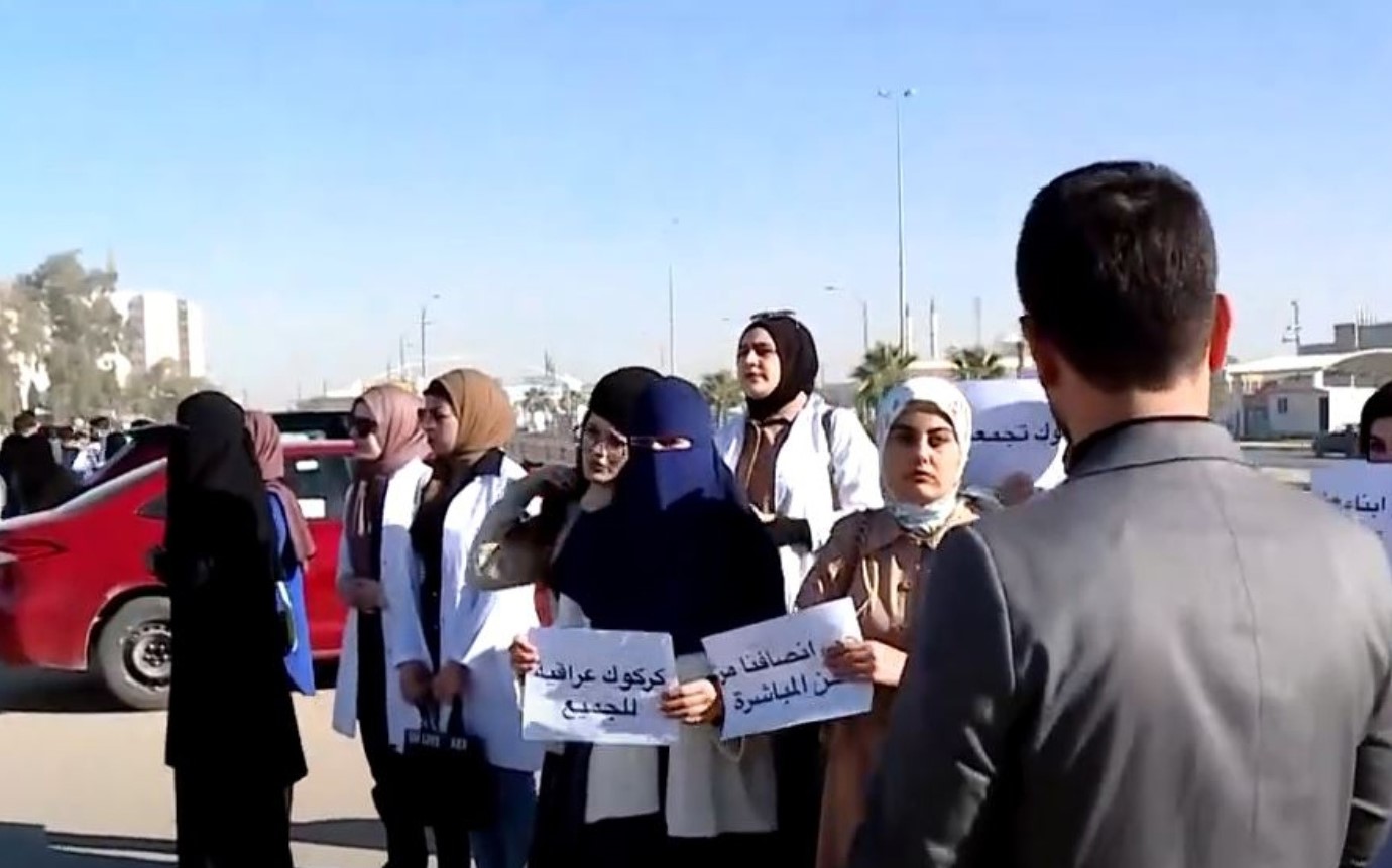 Parêzgarê ferzkirî yê Kerkûkê rê li ber karkirina bijîskên Kurd digire