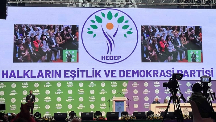 ‘Pistî 8 salan HEDEP û AK Partî bi awayê nerasterast hevdîtinan dikin’