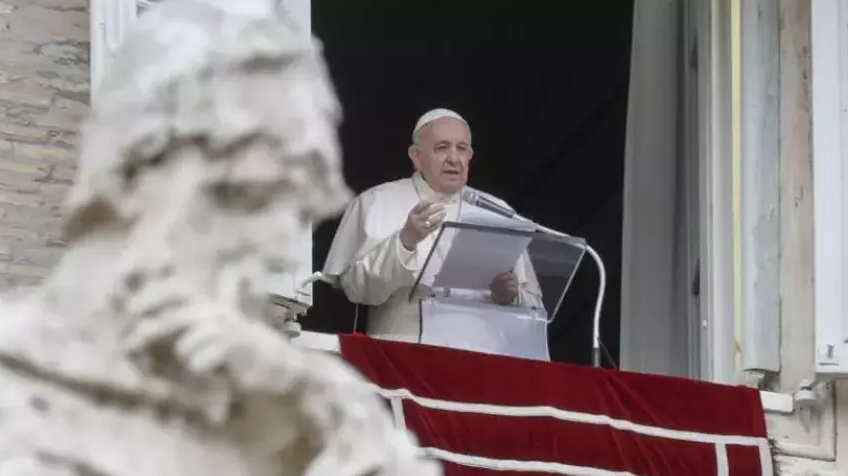 Papa Francis: Em rewsê bi fikar disopînin